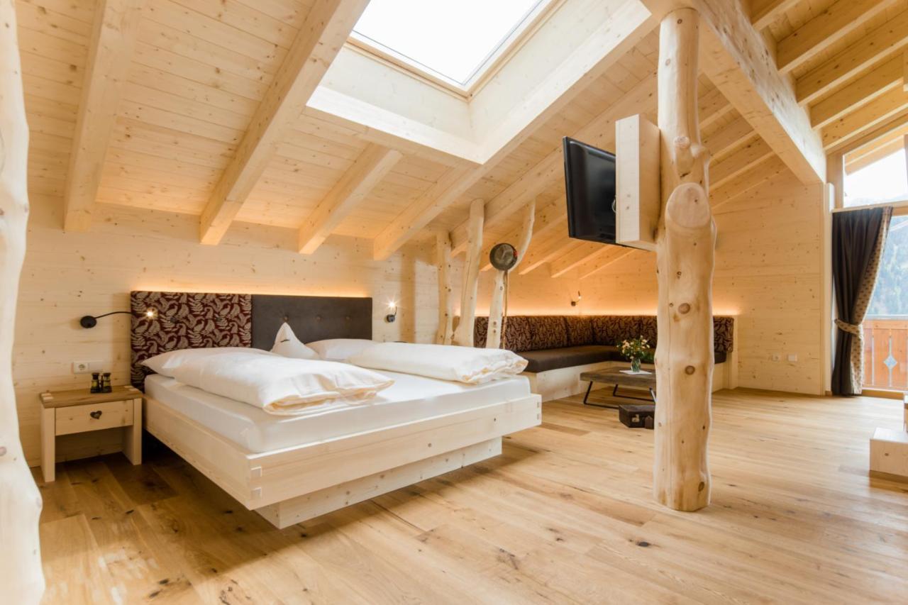 Hotel Kompatscherhof ลูซอน ภายนอก รูปภาพ