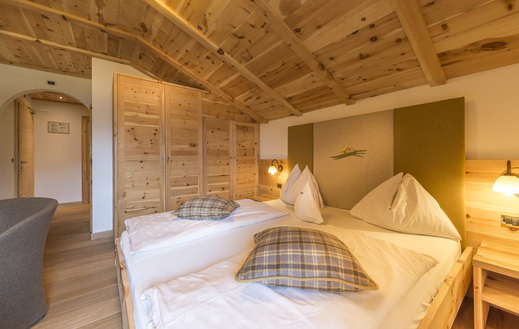 Hotel Kompatscherhof ลูซอน ภายนอก รูปภาพ