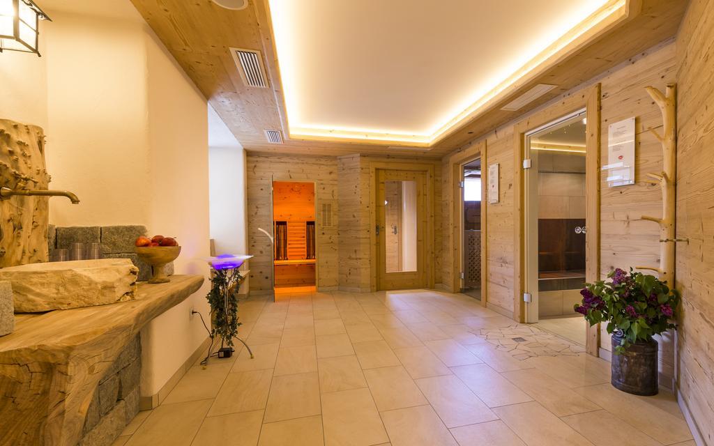 Hotel Kompatscherhof ลูซอน ภายนอก รูปภาพ