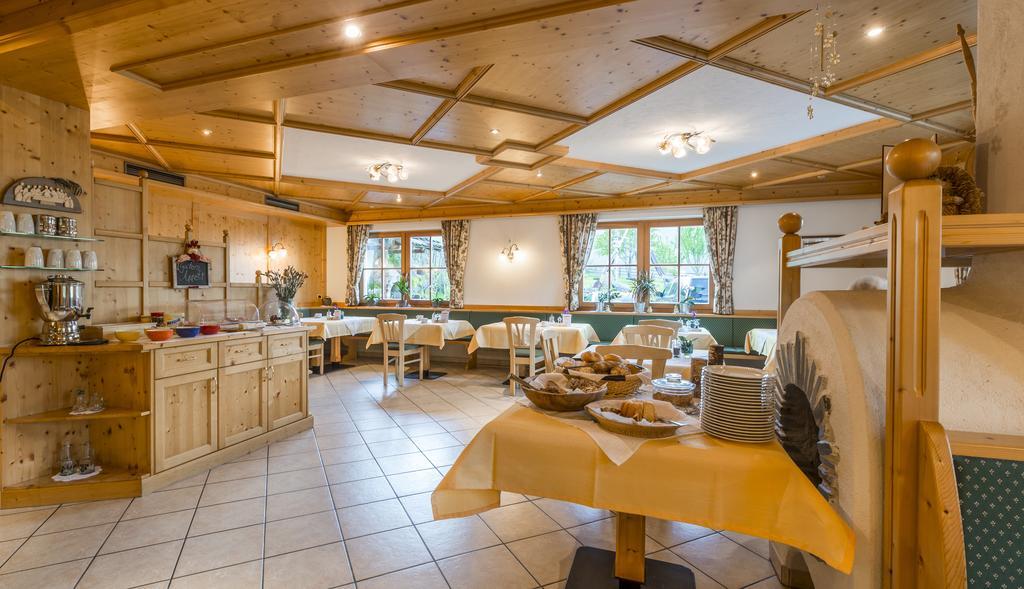 Hotel Kompatscherhof ลูซอน ภายนอก รูปภาพ
